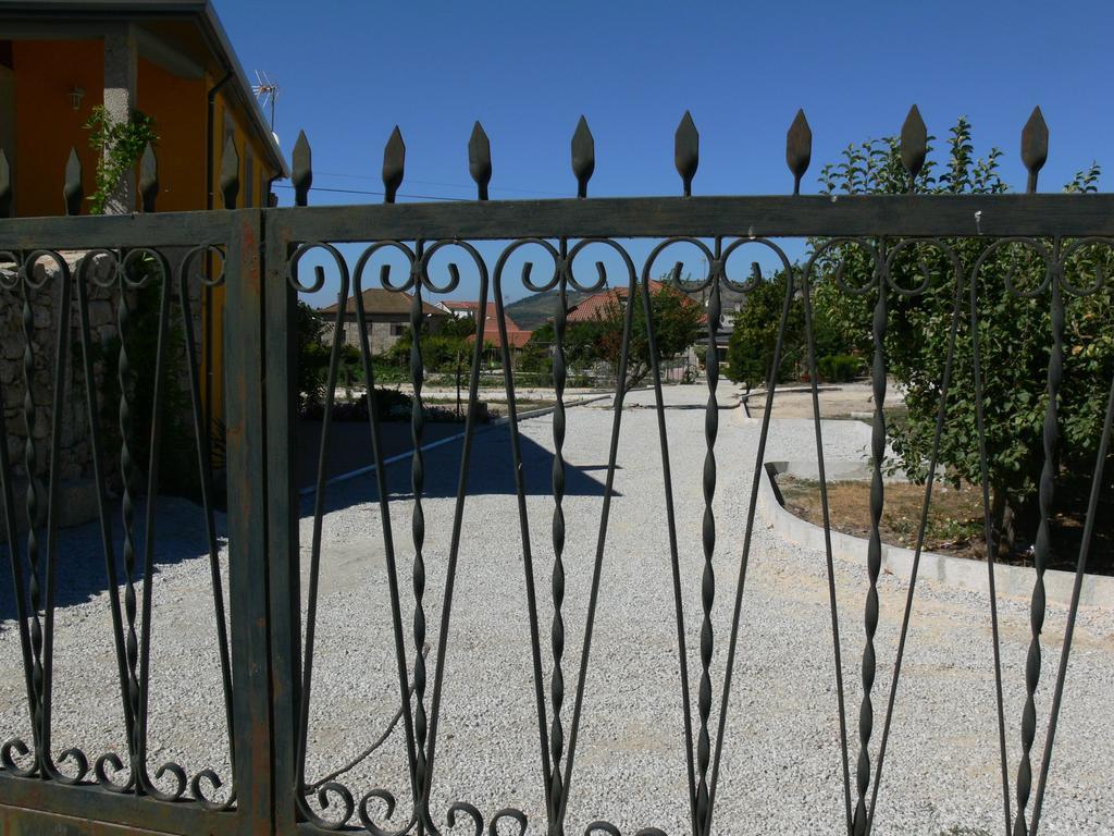 Гостьовий будинок Casas De Sequeiros Sequeiros  Екстер'єр фото
